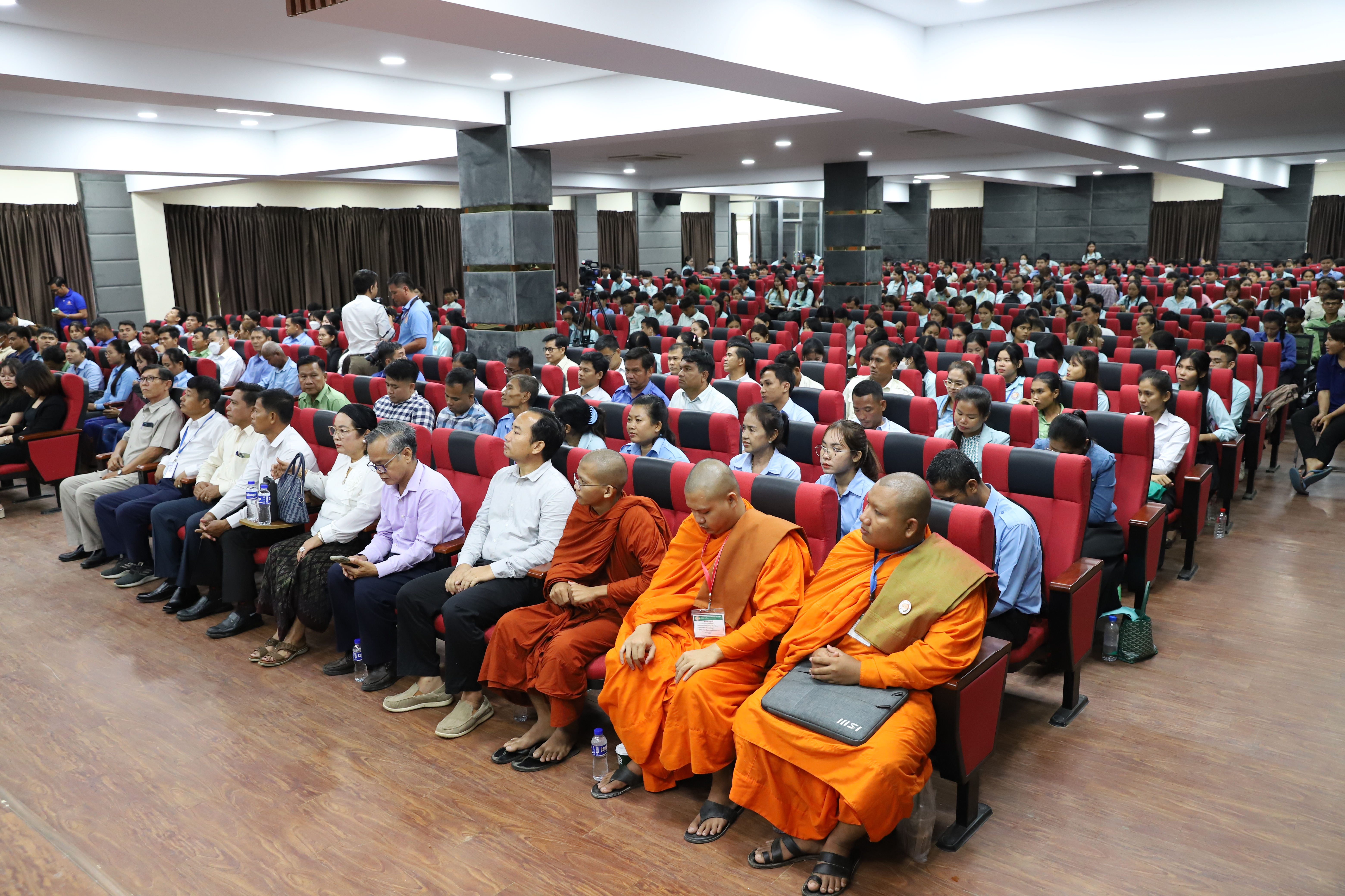 Student meeting at the university